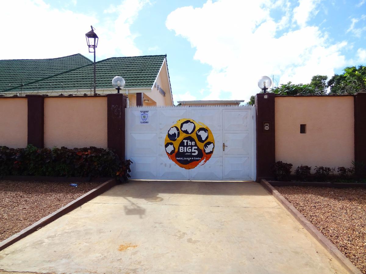 Big 5 Junior Lodge Λουμπουμπάσι Εξωτερικό φωτογραφία